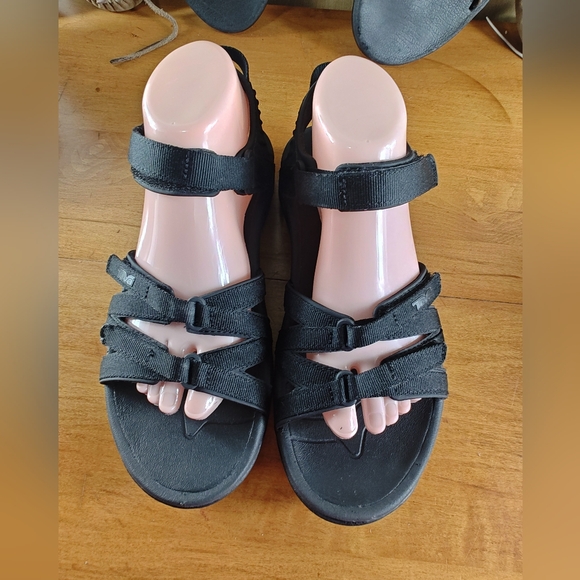 Teva  ShocPad Technology  Anatomica Footbed Women's Sandals 9 - Picture 1 of 12